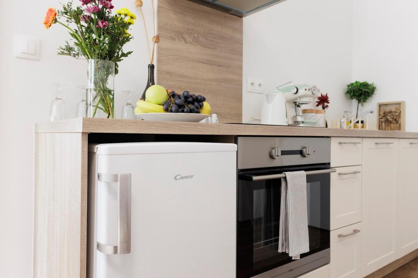 브라티슬라바 Boutique Flat In Old Town 아파트 외부 사진