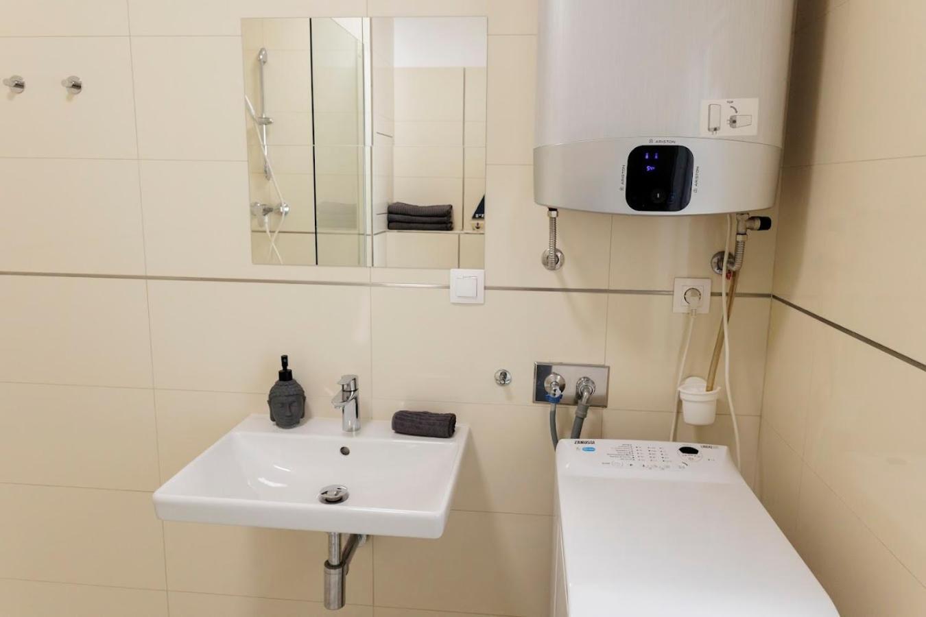 브라티슬라바 Boutique Flat In Old Town 아파트 외부 사진