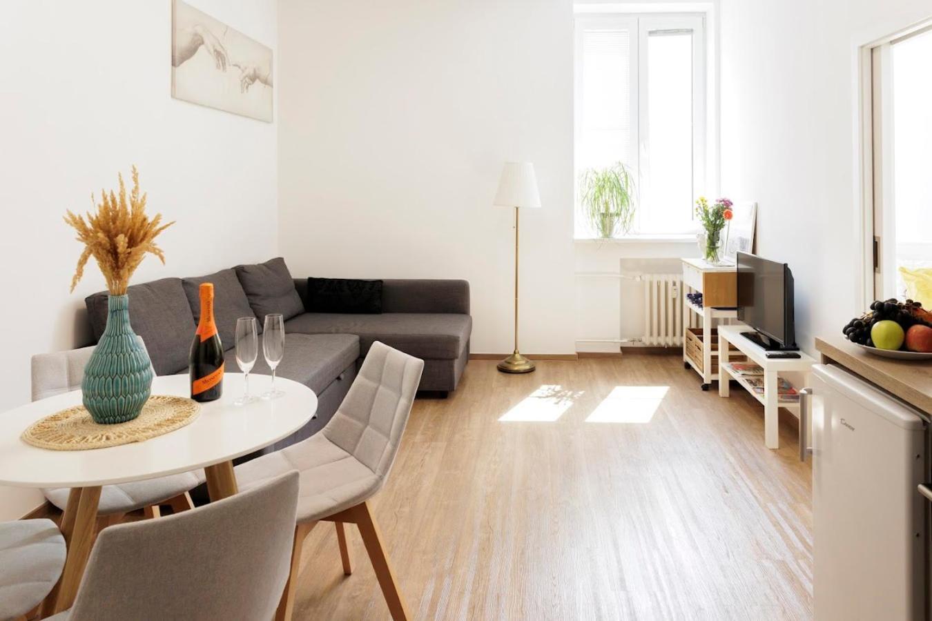 브라티슬라바 Boutique Flat In Old Town 아파트 외부 사진